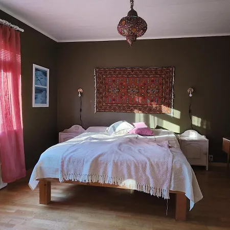 Villa Rollo - Spacious With Sauna Near Center *