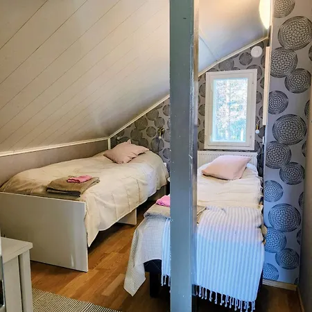 Rollo - Spacious With Sauna Near Center فيلة روفانييمي