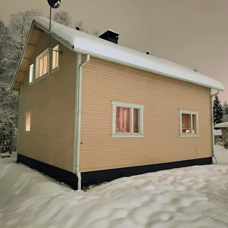 Rollo - Spacious With Sauna Near Center 빌라 로바니에미